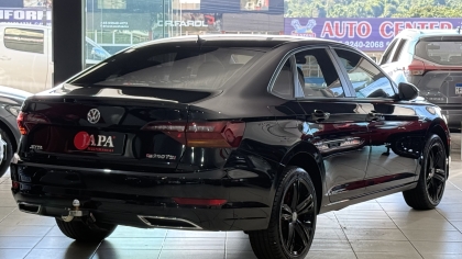 Volkswagen Jetta 1.4 250 TSI TOTAL FLEX R-LINE TIPTRONIC