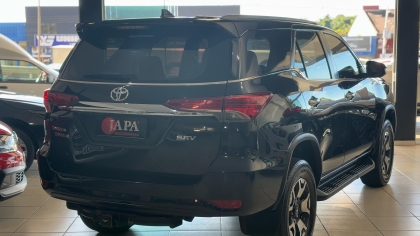 Toyota Hilux SW4 2.7 SR 4X2 16V FLEX 4P AUTOMÁTICO