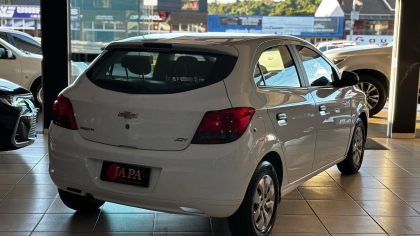 GM/Chevrolet Onix 1.0 JOY SPE/4