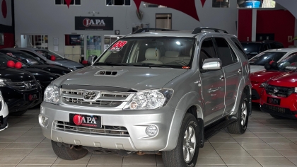 Toyota Hilux SW4 3.0 SRV 4X4 16V TURBO INTERCOOLER DIESEL 4P AUTOMÁTICO