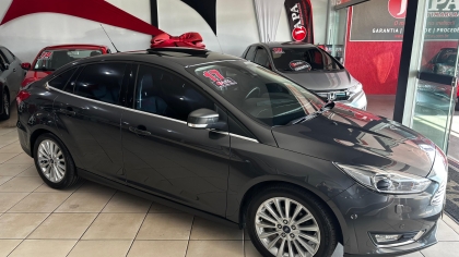Ford Focus 2.0 TITANIUM 16V FLEX 4P AUTOMÁTICO