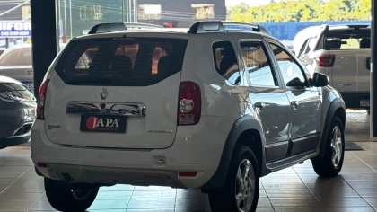 Renault Duster 2.0 DYNAMIQUE 4X2 16V FLEX 4P AUTOMÁTICO