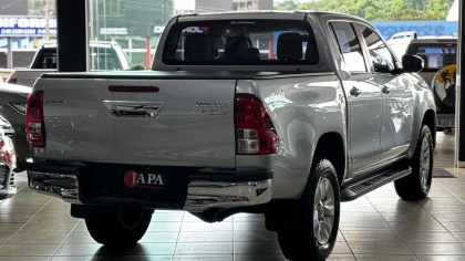 Toyota Hilux 2.8 SRV 4X4 CD 16V DIESEL 4P AUTOMÁTICO