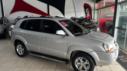 Hyundai Tucson 2.0 MPFI GLS 16V 143CV 2WD FLEX 4P AUTOMÁTICO