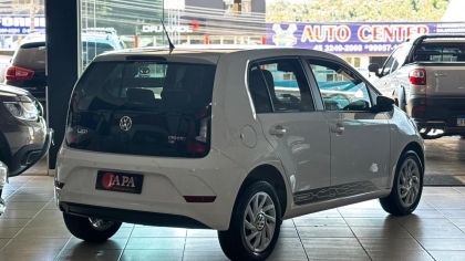Volkswagen UP 1.0 170 TSI TOTAL FLEX CONNECT 4P MANUAL