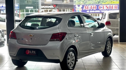 GM/Chevrolet Onix 1.0 MPFI LT 8V FLEX 4P MANUAL